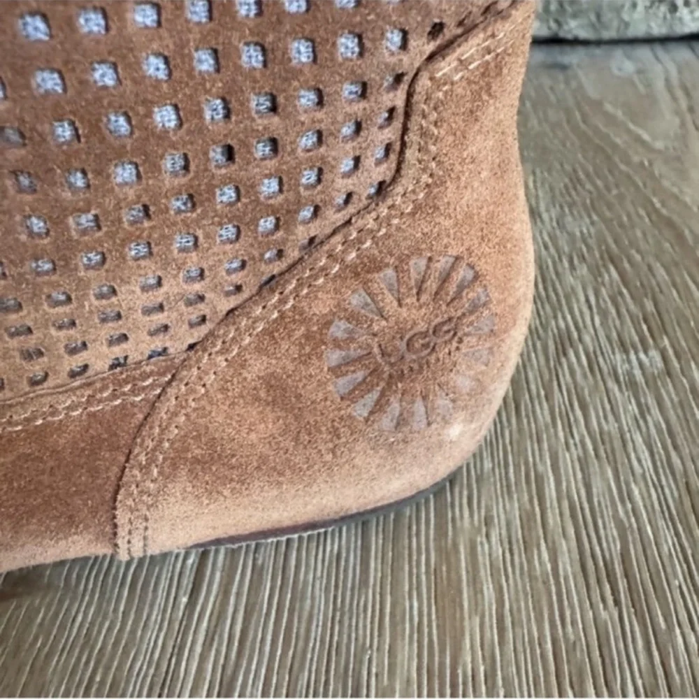 🔥UGG🔥 SUEDE CHESTNUT ABILENE Knee High Slouch Boots Sz 7.5 great cond pricefirm!